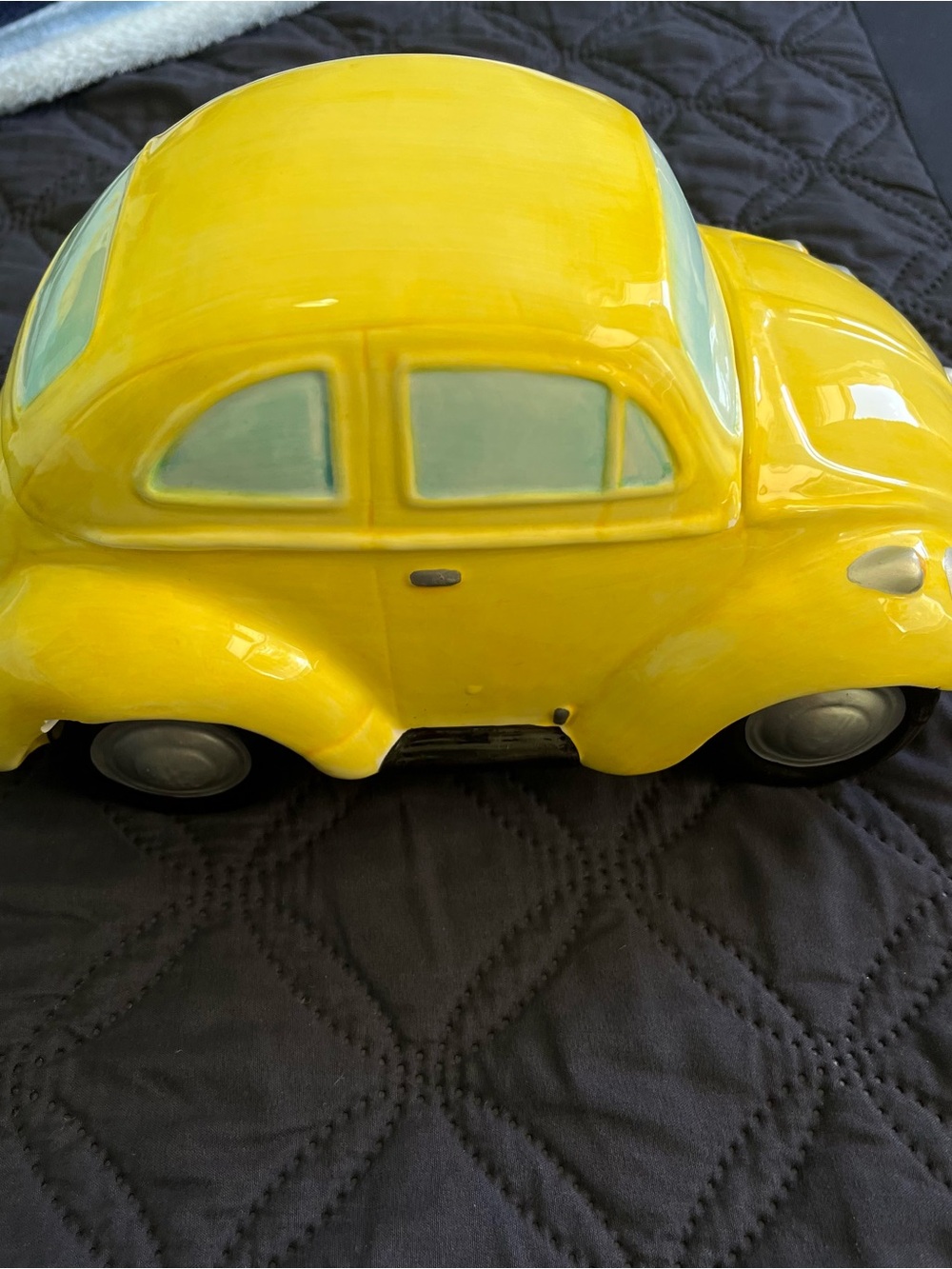VW Volkswagen Bug Beetle Car Yellow Cookie Jar Lotus ‘97 Ceramic- VGUC Rare